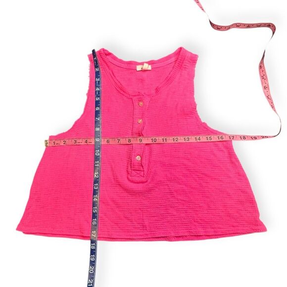 AERIE Women’s Pink Sleeveless Waffle Sunspun Henley Cropped Tank Top Size Medium - Picture 6 of 6